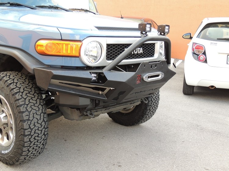 FJ Cruiser Front R1 Bumper | Proline 4wd Equipment | Miami Florida